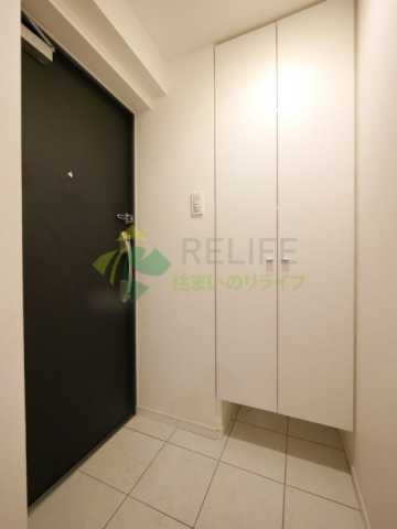 玄関　ル・リオン牛込柳町※参考写真です