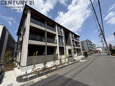 建物外観　オートロック・宅配BOX付きで安心です！