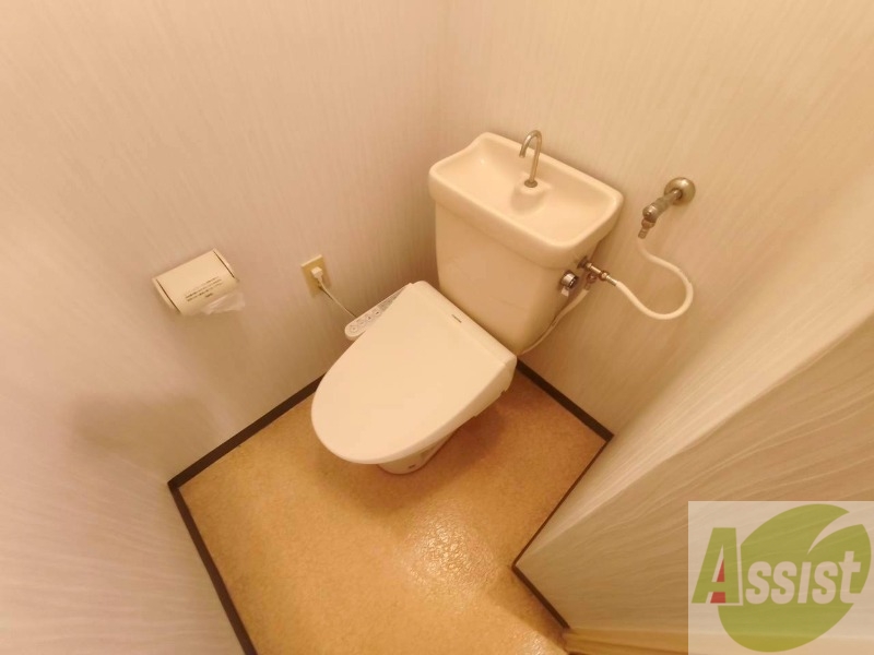 トイレ　トイレです。ウォシュレット付を探している方、おすすめです！