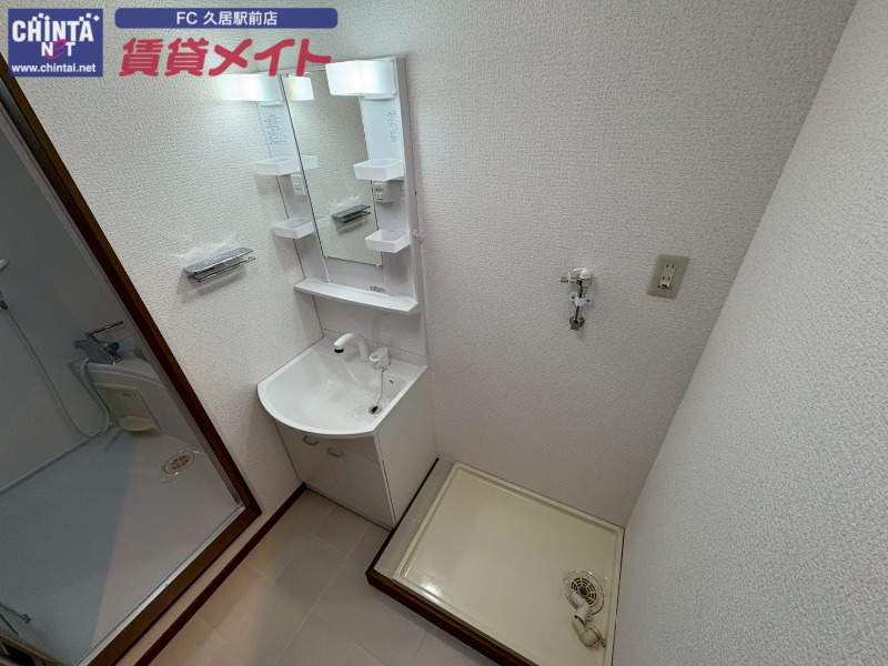 洗面設備　同物件別室画像