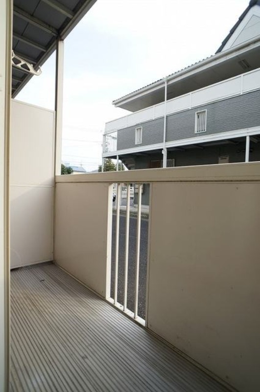 バルコニー　図面と現状に相違がある場合には現状を優先