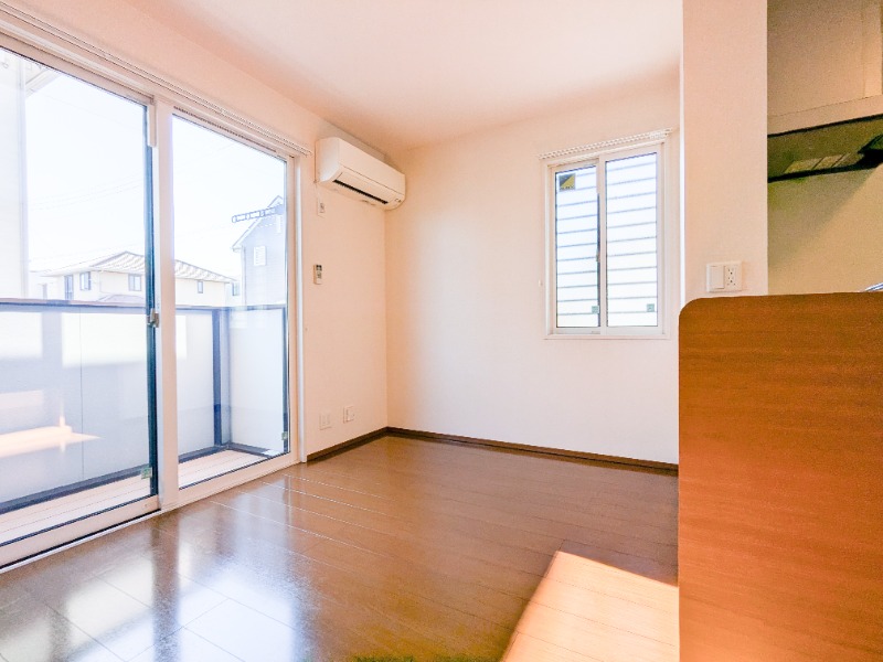 居室・リビング　図面と現状に相違がある場合には現状を優先