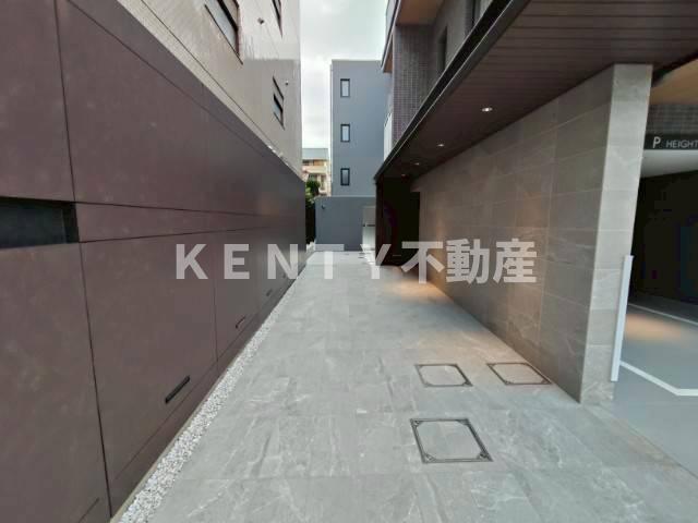 エントランス　建物の内部です