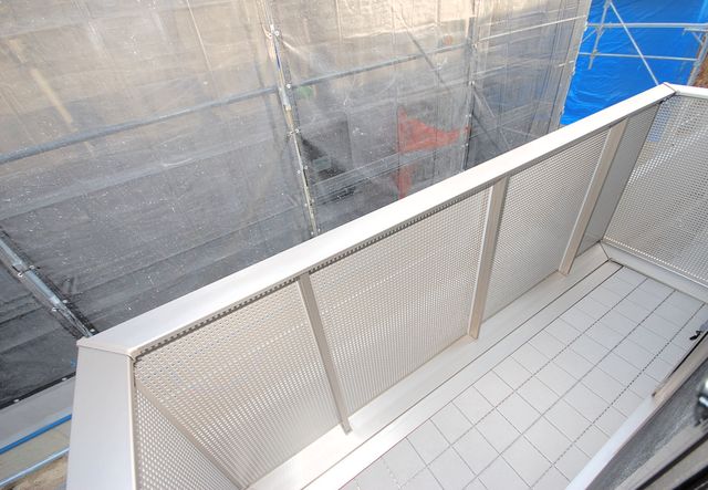 バルコニー　バルコニー