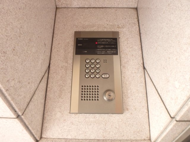 セキュリティ　オートロックつきです