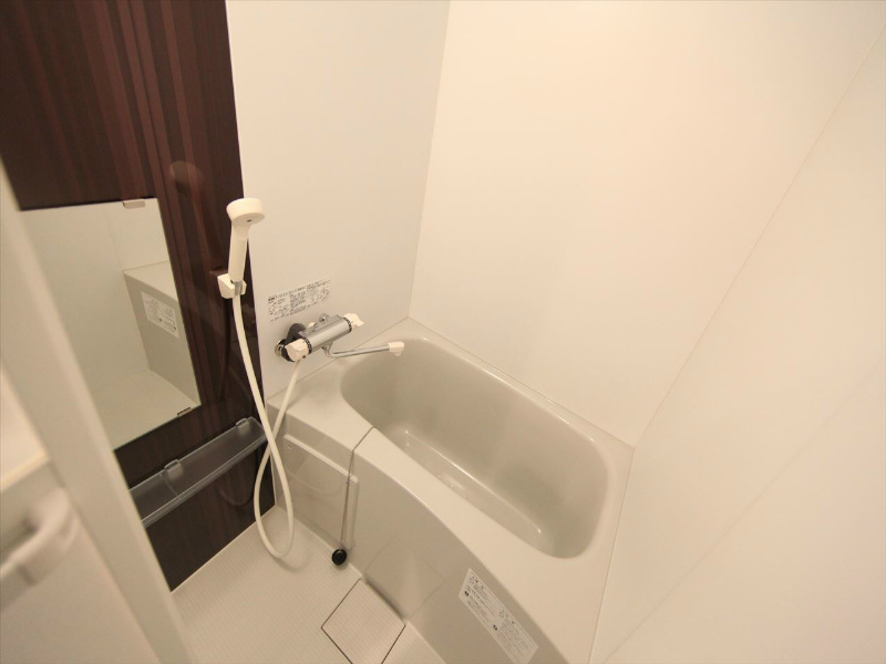 バス・シャワールーム　浴室暖房乾燥機付　24時間換気機能付バスルーム