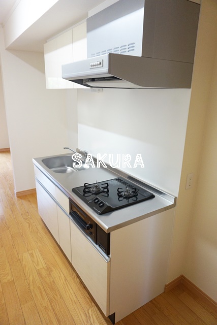 キッチン　広々使える快適な調理スペースです♪