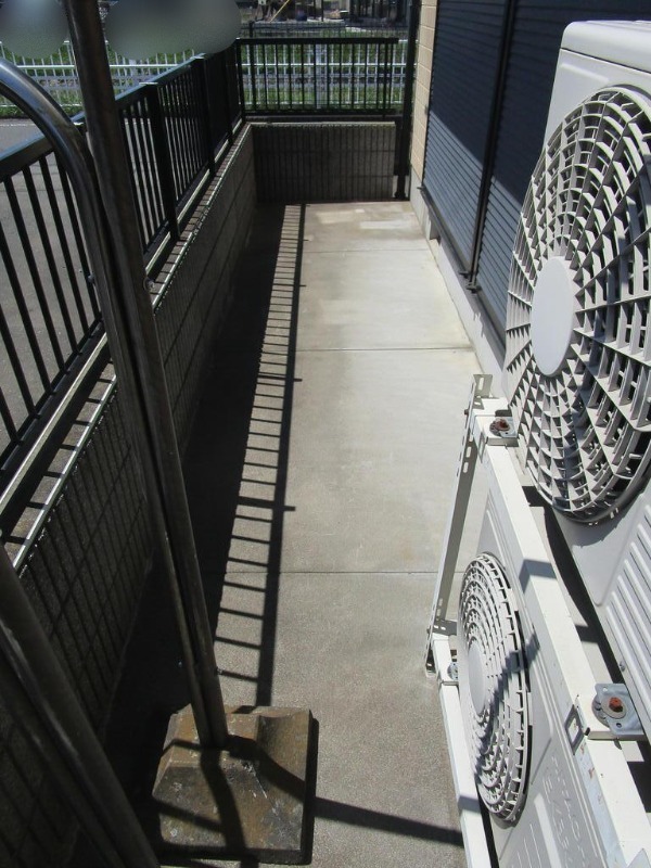 バルコニー　図面と現状に相違がある場合には現状を優先