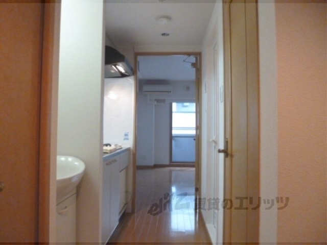 その他部屋・スペース　廊下