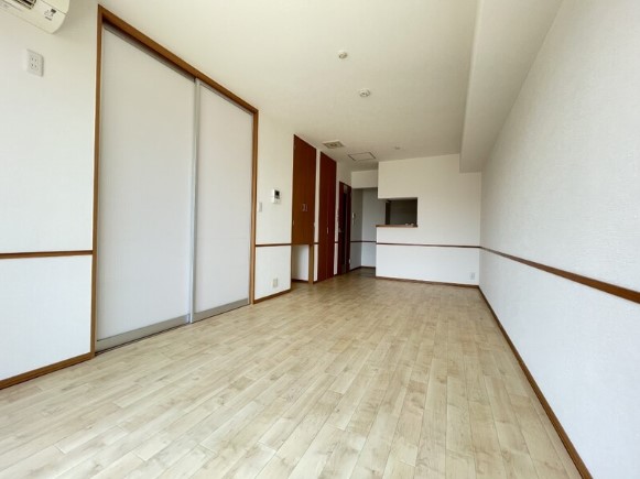 居室・リビング　※別部屋参考写真