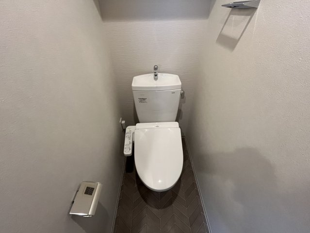 トイレ　別部屋参照