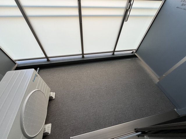 バルコニー　開放的で明るい空間を演出してくれるバルコニーです