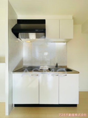 キッチン　※同物件　別間取り　参考写真