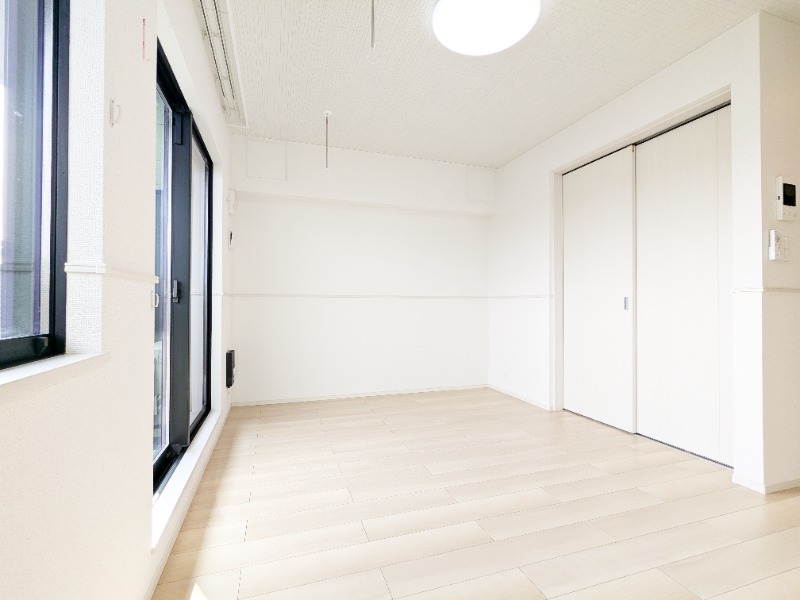 居室・リビング　図面と現状に相違がある場合には現状を優先