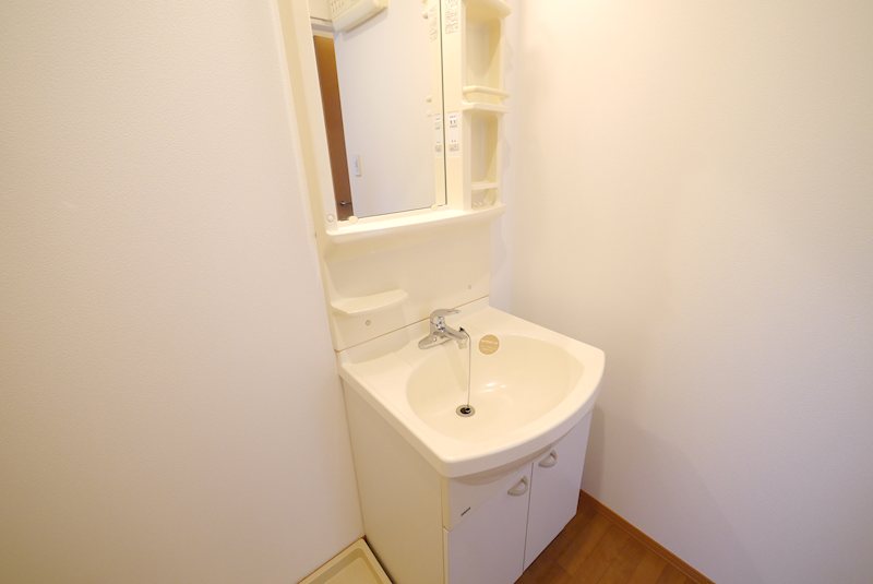 洗面設備　洗面化粧台