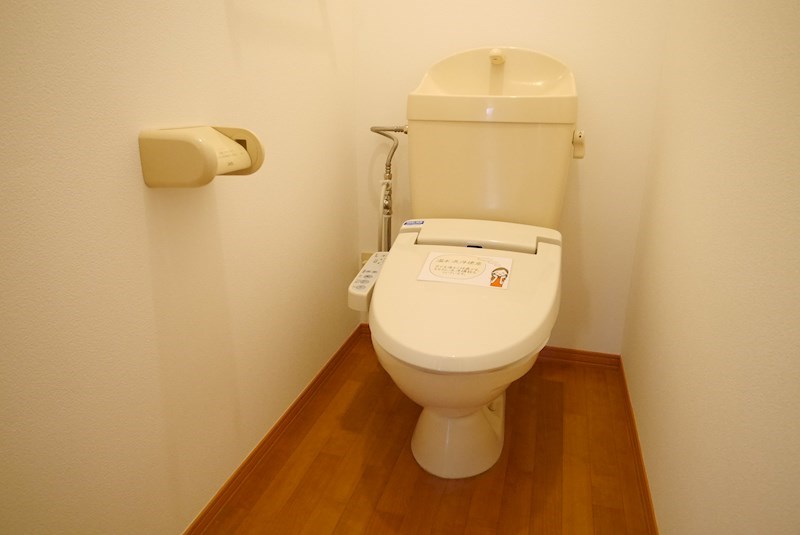 トイレ　ウォシュレット