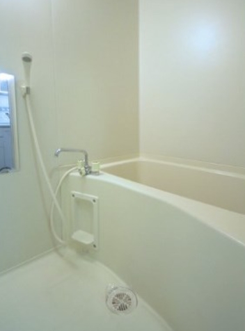 バス・シャワールーム　他部屋参考写真です。