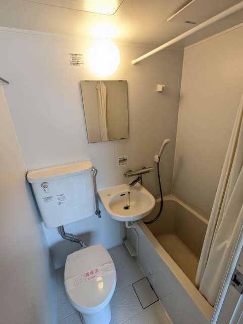 バス・シャワールーム　３点ユニットバス