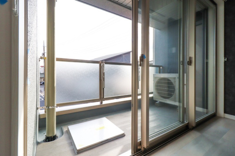 バルコニー　図面と現状に相違がある場合には現状を優先