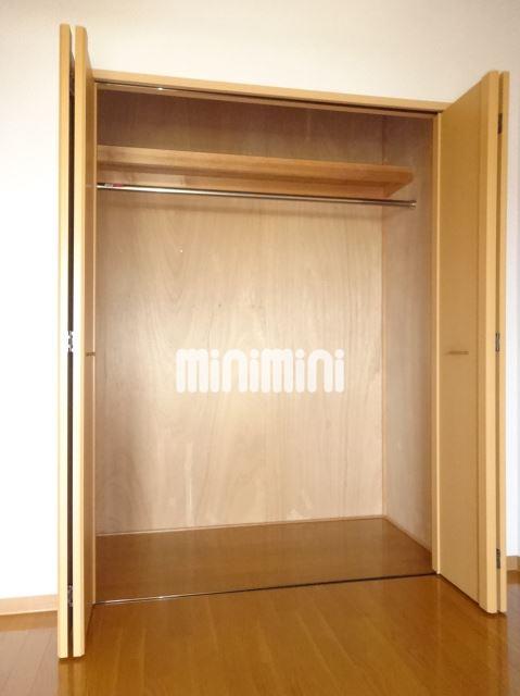 収納　クロゼット