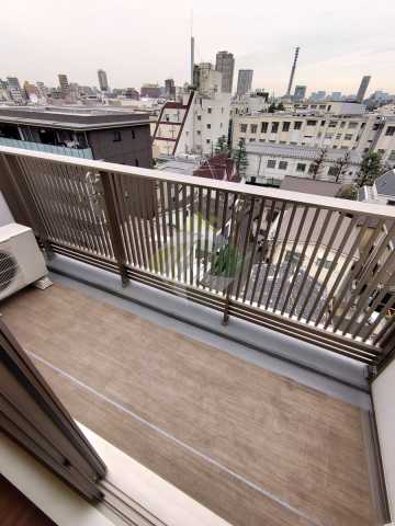 バルコニー　ザ・パークハビオ新宿 619