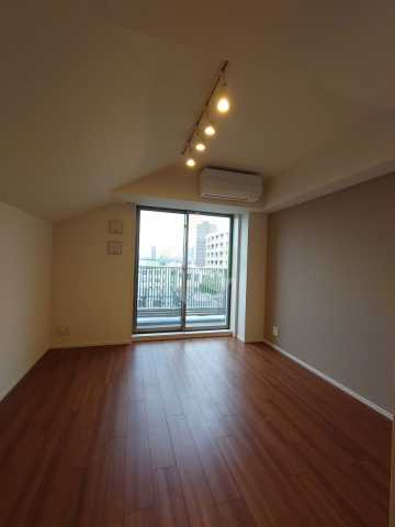 居室・リビング　ザ・パークハビオ新宿 619