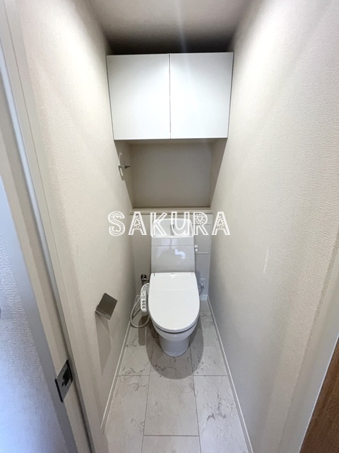 トイレ　嬉しい温水洗浄便座♪