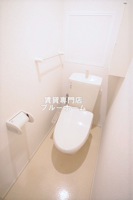 トイレ　温水洗浄便座！