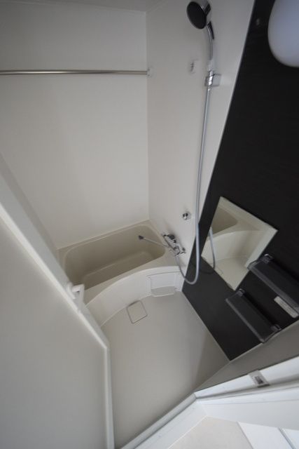 バス・シャワールーム　★お部屋探しはタウンハウジング高幡不動店まで★