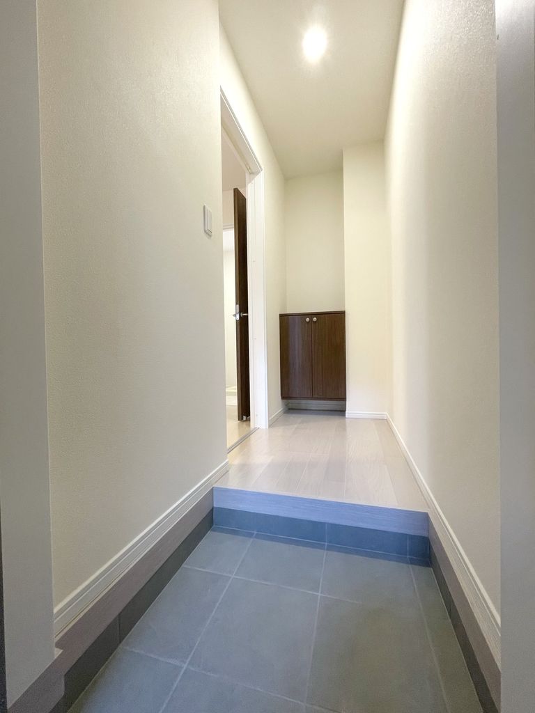 玄関　※同施工会社イメージ