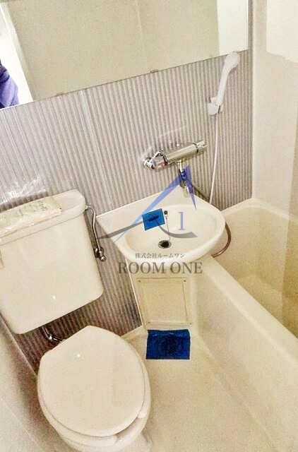 バス・シャワールーム　お風呂です。