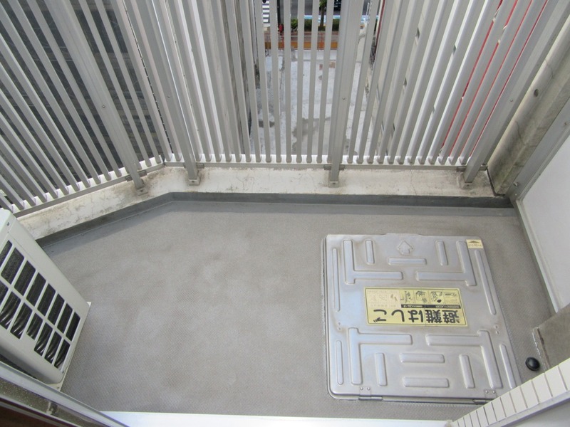 バルコニー　※反転タイプの写真を使用しています。