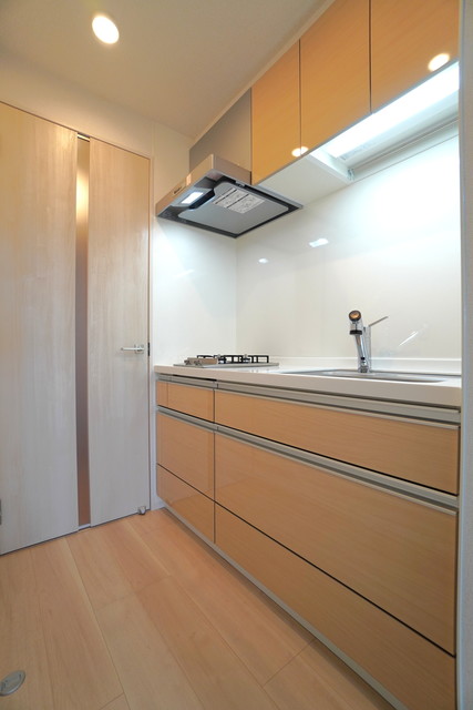 キッチン　※写真は同タイプ住戸です。