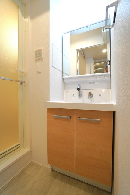 洗面設備　※写真は同タイプ住戸です。