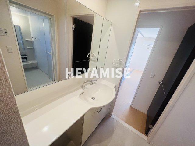 洗面設備　※別号室の画像です※現況を優先します