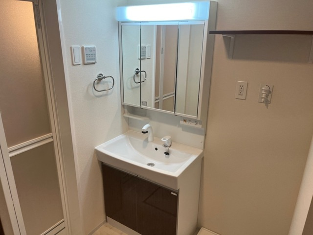 洗面設備　※同施工会社参考写真