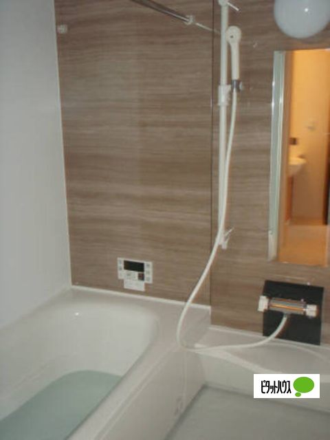 バス・シャワールーム　バスルーム