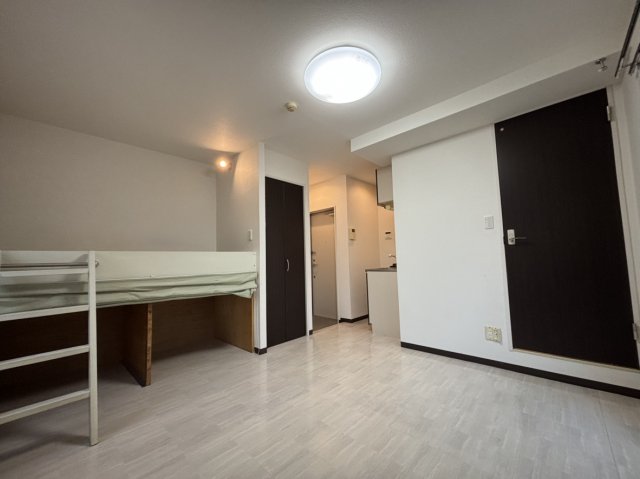 居室・リビング　使い勝手のいい洋室です