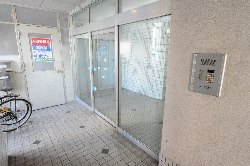 エントランス　オートロック