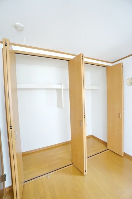 収納　別部屋参考写真です