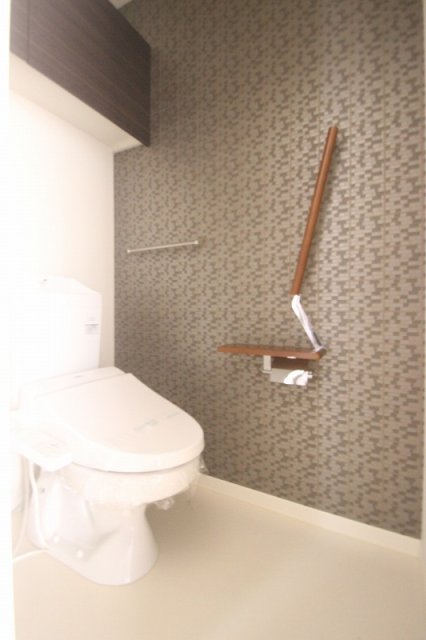 トイレ　写真は別室のものです。