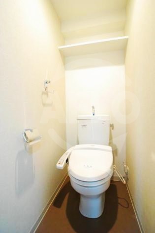 トイレ　エスライズ難波EAST　トイレ