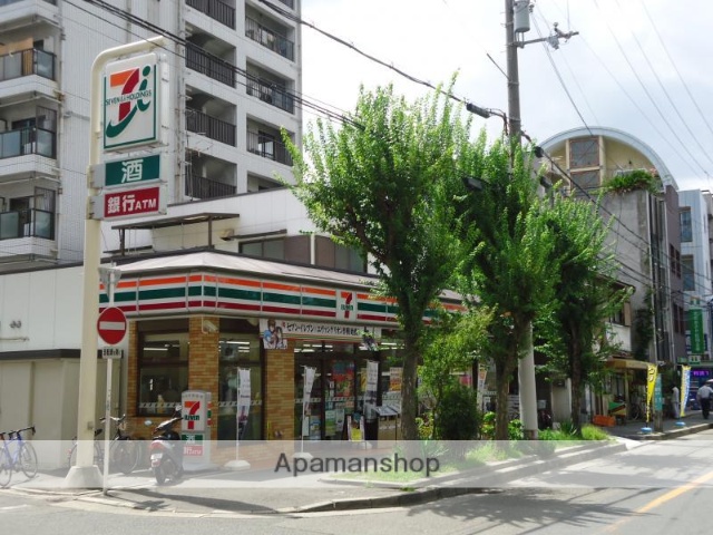 コンビニ　セブンイレブン（コンビニ）まで222m