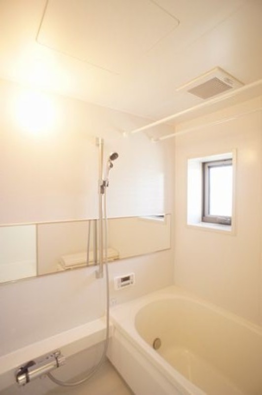 バス・シャワールーム　図面と現状に相違がある場合には現状を優先