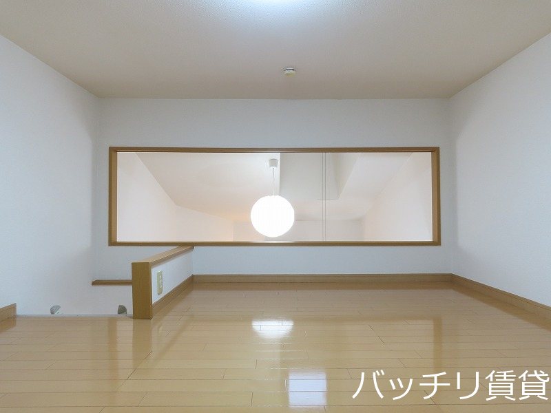 その他部屋・スペース　別号室タイプの為、現状を優先致します。