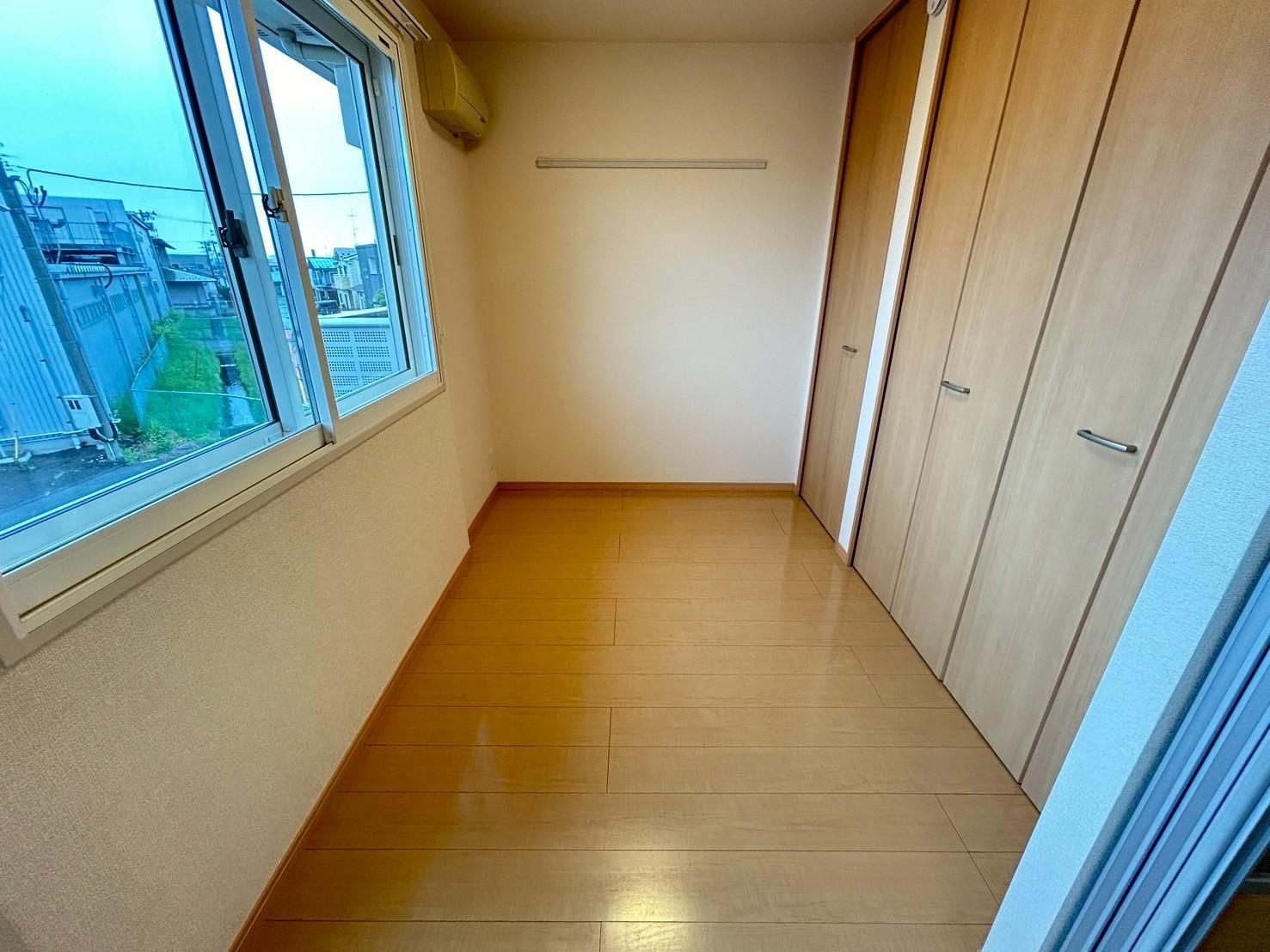 居室・リビング　洋室