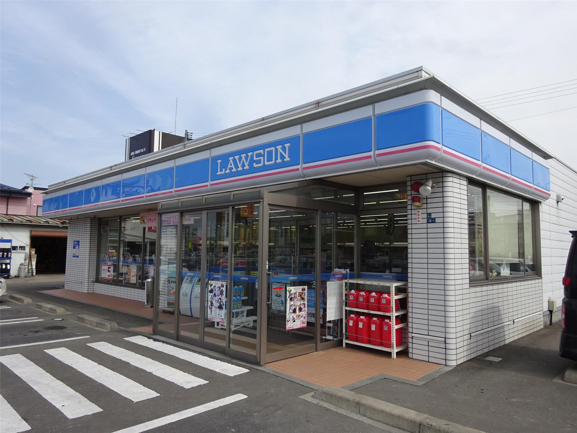 コンビニ　ローソン八戸工業高校通店（コンビニ）まで644m
