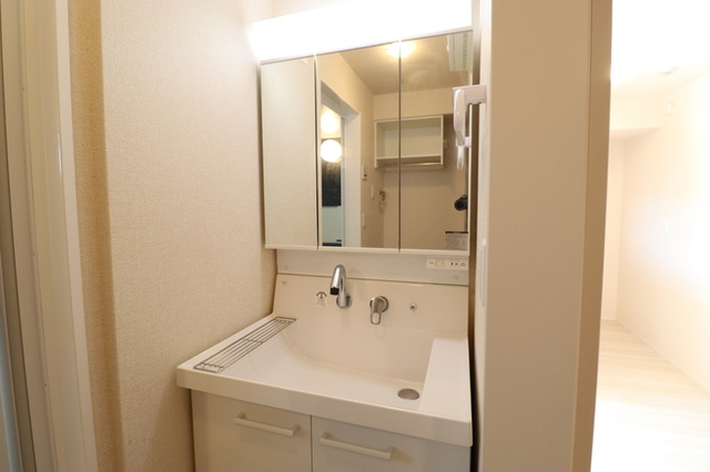 洗面設備　洗髪洗面化粧台