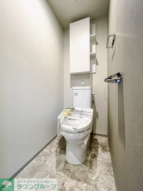 トイレ　※写真は同タイプ住戸です。