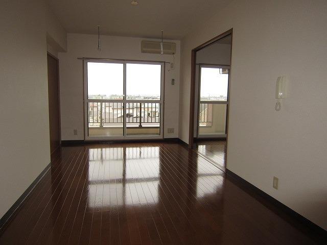 居室・リビング　すべて参考写真です